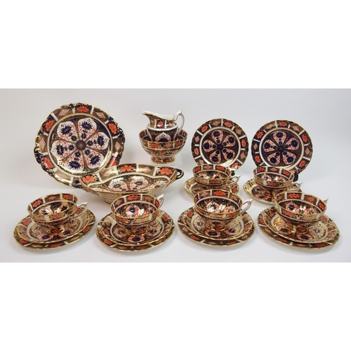 482 - A Royal Crown Derby Imari pattern tea service