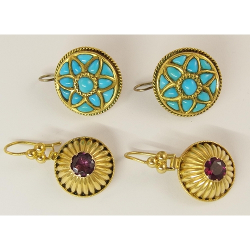 636 - Two pairs of earrings