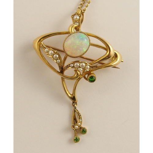 676 - A 15ct gold Art Nouveau opal pendant brooch