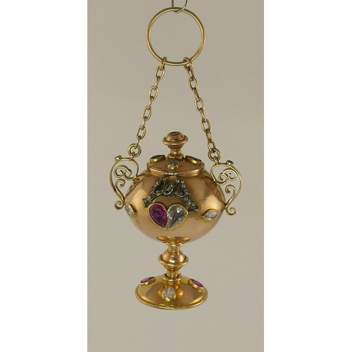 679 - A yellow metal diamond and ruby gem set vinaigrette