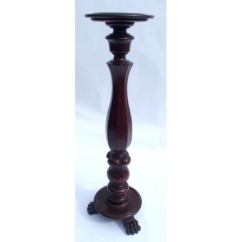 817 - A Victorian mahogany plant pedestal