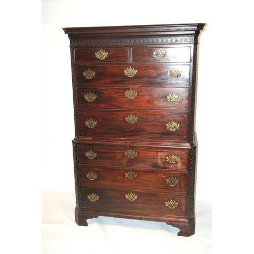 819 - A George III mahogany chest on chest