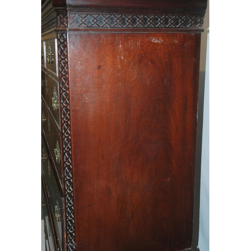 819 - A George III mahogany chest on chest