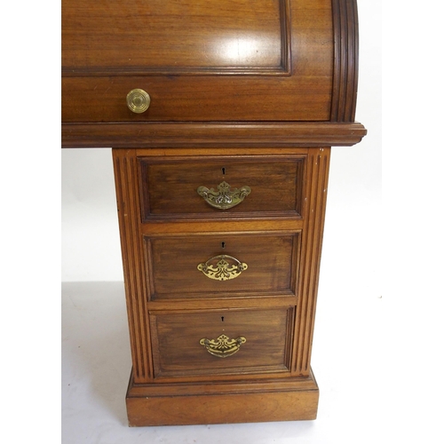 828 - A Victorian mahogany twin pedestal cylinder bureau