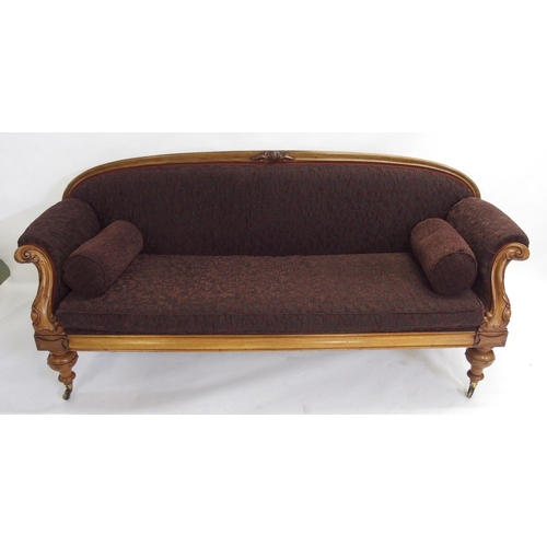 834 - A Victorian mahogany framed curved back settee