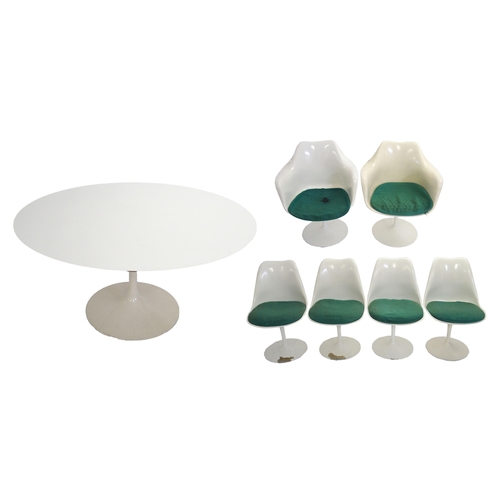 890 - An Eero Saarinen designed Knoll tulip white circular table