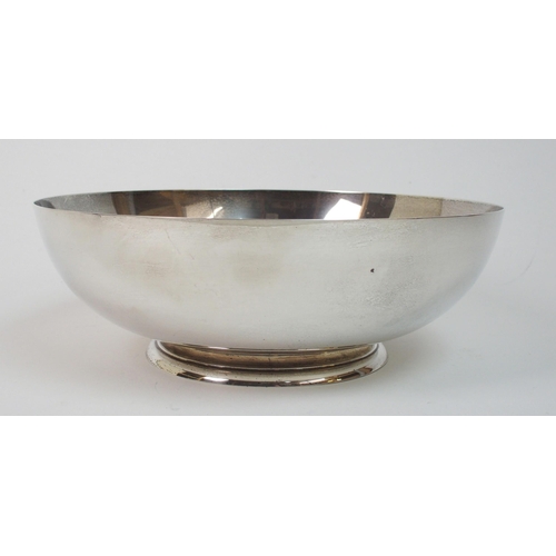 173 - A sterling silver bowl