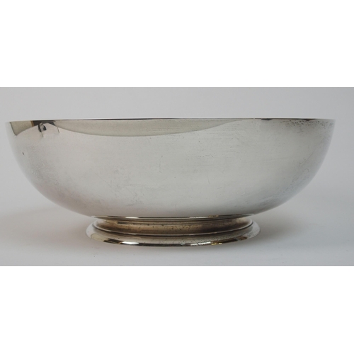 173 - A sterling silver bowl