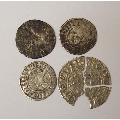 441 - Three Edward I (1272-1307) silver halfpennies