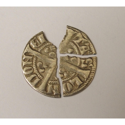 441 - Three Edward I (1272-1307) silver halfpennies