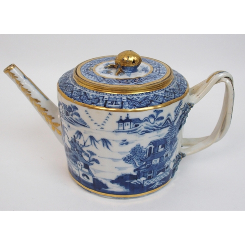 507 - An early 19th Century English Willow pattern tea set