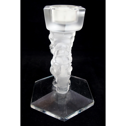 561 - A Lalique Cristal Mesanges pattern electric lamp base