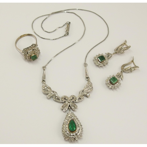 610 - An emerald and diamond suite