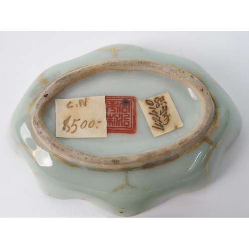 62 - A Cantonese foliate shaped dish