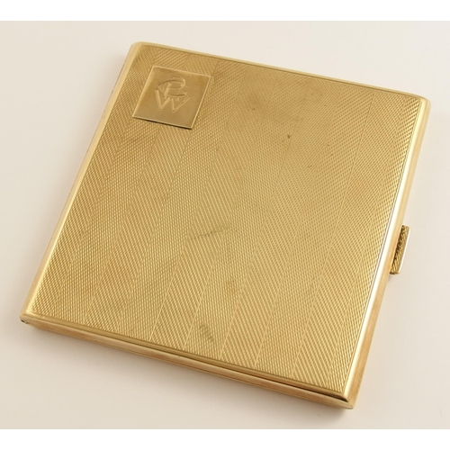 644 - A Mappin & Webb 9ct gold cigarette case