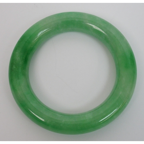 71 - A Chinese hardstone bangle