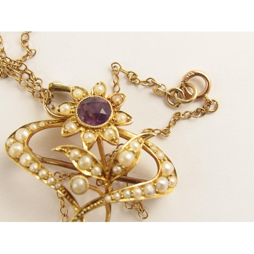 739 - An Art Nouveau flower pendant brooch