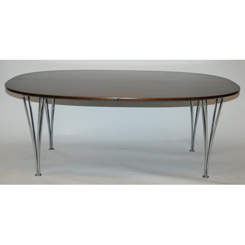 827 - A Piet Hein and Bruno Mattsson  Fritz Hansen  Danish oval occasional table