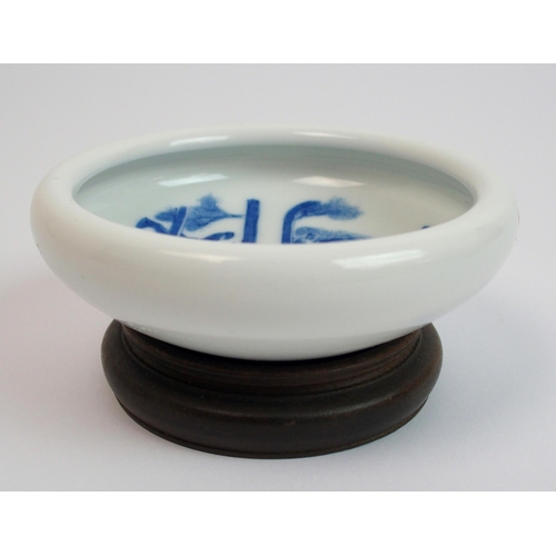 100 - A Chinese blue and white bowl