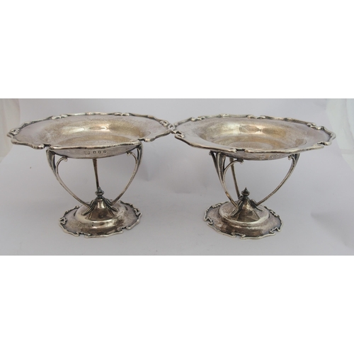 158 - A pair of silver tazzas