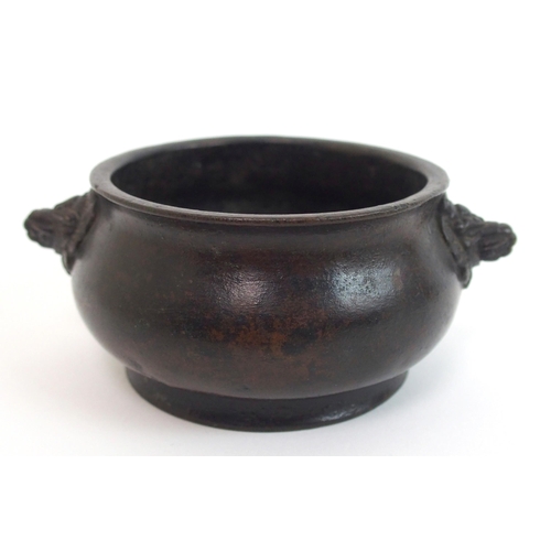 64 - A Chinese bronze censer