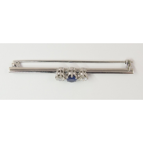 795A - A sapphire and diamond bar brooch