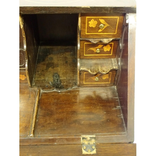 801 - A Dutch marquetry writing bureau