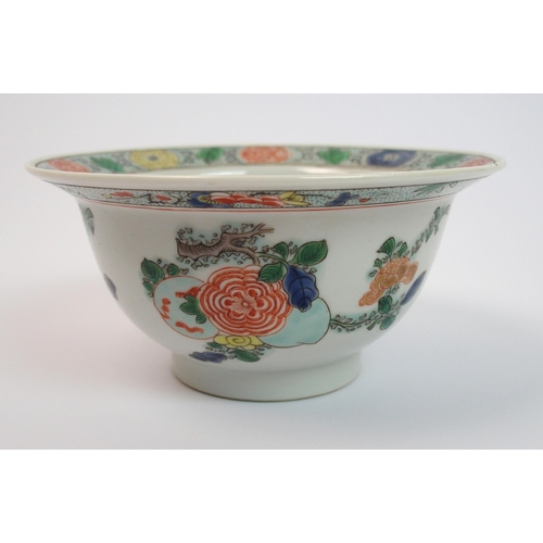 87 - A Chinese famille verte bowl