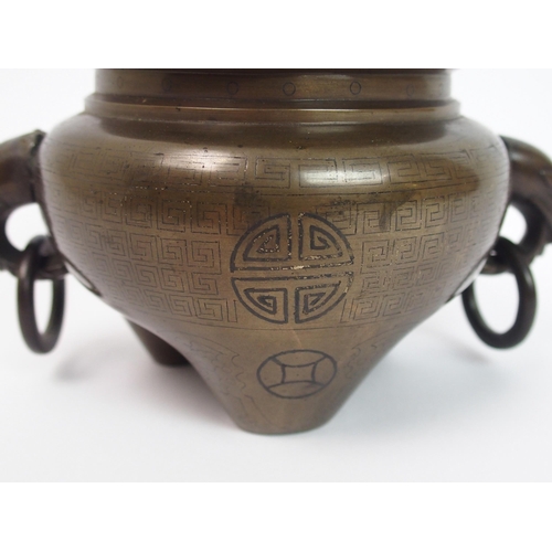 94 - A Japanese bronze censer