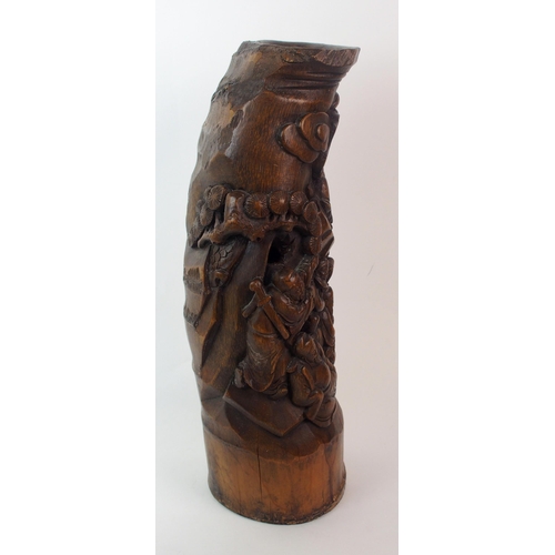 101 - A Chinese bamboo carving