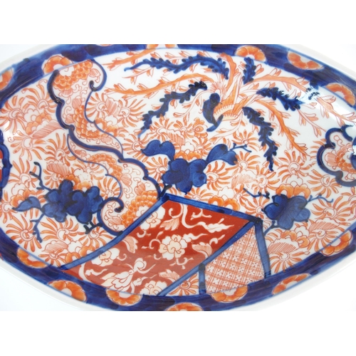 103 - An Imari boat shaped dish