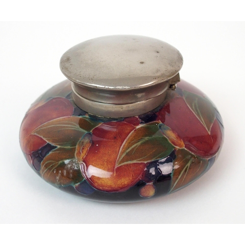 1055 - A Moorcroft Pottery Pomegranate inkwell