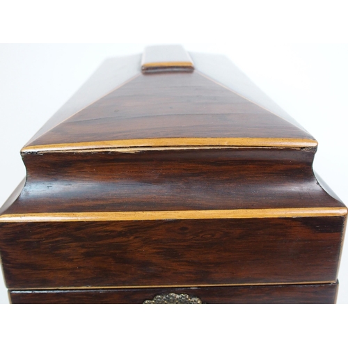 1071 - An English Regency mahogany tea caddy