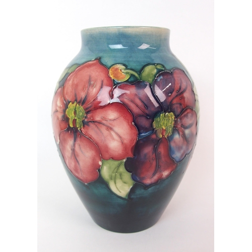 1077 - A Moorcroft Pottery Clematis vase