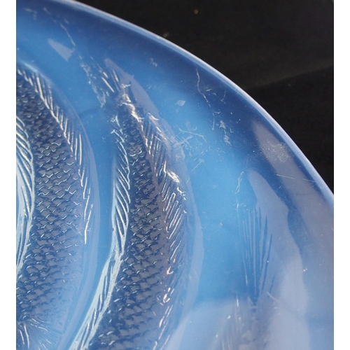 1081 - A Rene Lalique moulded opalescent glass Poissons plate