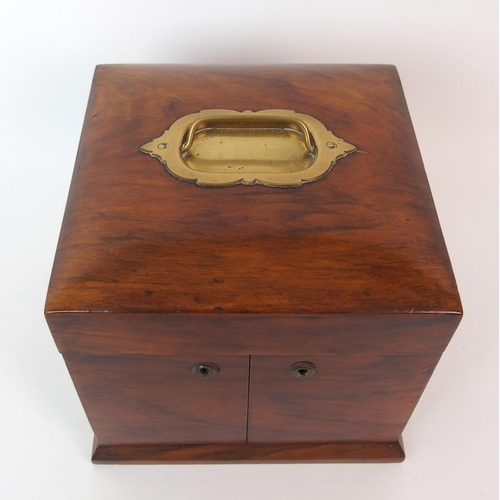 1103 - An English mahogany ladies vanity box