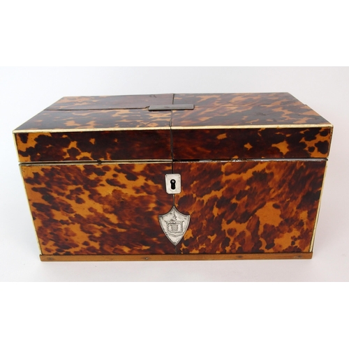 1104 - An English Regency tortoiseshell tea caddy