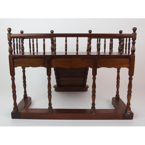 1121 - A mahogany apprentice model of a staircase