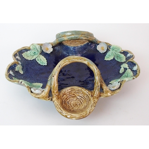 1125 - A Victorian Joseph Holdcroft Majolica dish and spoon