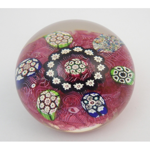 1150 - A Paul Ysart Harland glass paperweight