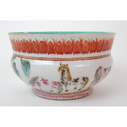 71 - A Chinese porcelain bowl