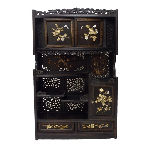 76 - A Japanese shodana cabinet