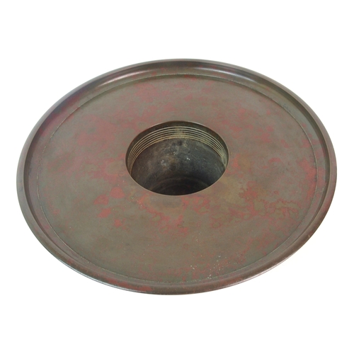 82 - A Japanese bronze circular bowl