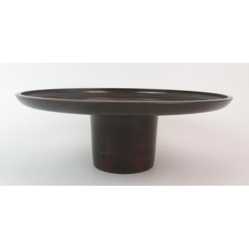 82 - A Japanese bronze circular bowl