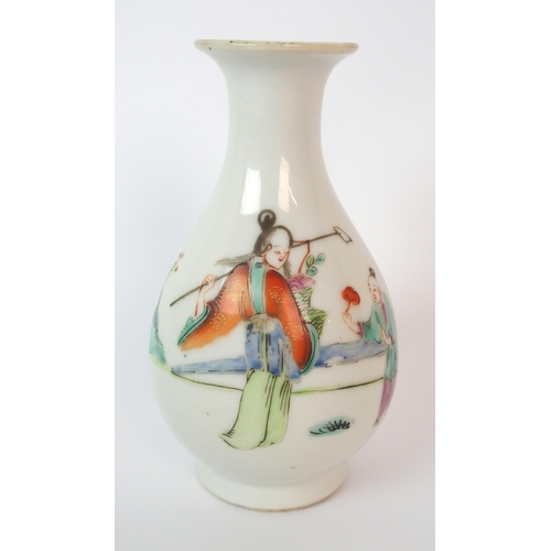 90 - A Chinese baluster vase