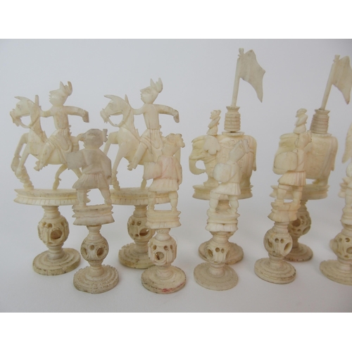 96 - A Chinese ivory chess set