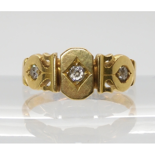 662 - A VICTORIAN DIAMOND SET RINGset with three old cut diamonds, with an estimated approx diamond conten... 