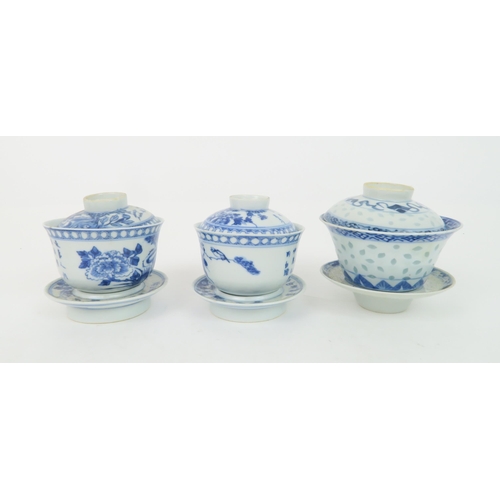 344 - A GROUP OF CHINESE BLUE AND WHITE CERAMICScomprising; four rice bowls painted with peonies and meand... 