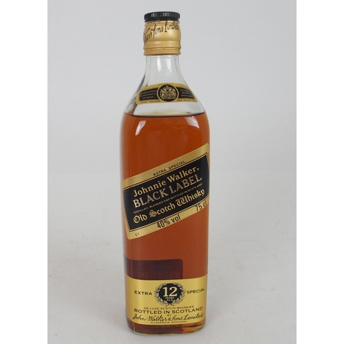 643 - JOHNNIE WALKER  BLACK LABELExtra Special Blended Scotch Whisky, The Black Grouse Alpha Edition Scotc... 