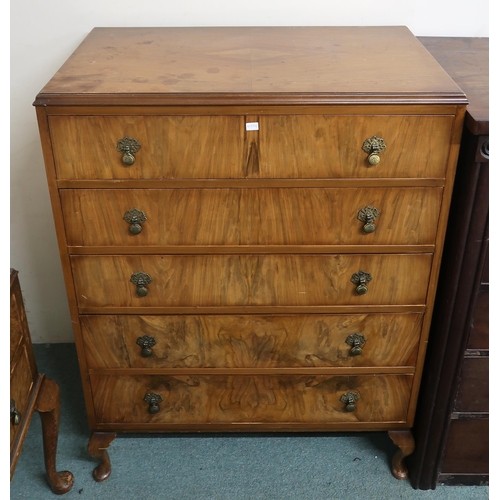 110 - A 20th century mahogany triple mirror dressing table and a five drawer chest (2)